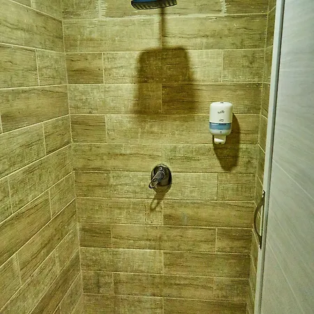Hotel Legends 3*