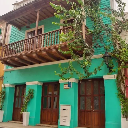 Legends Hotel 3*